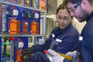 Técnico en Instalaciones y Proyectos Eléctricos