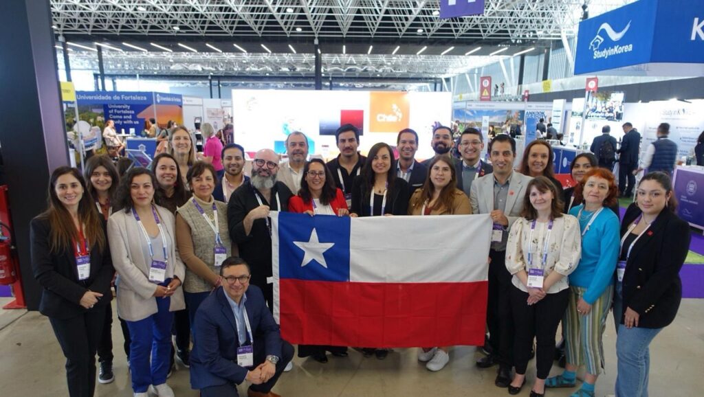 Duoc UC estuvo presente en feria EAIE 2024