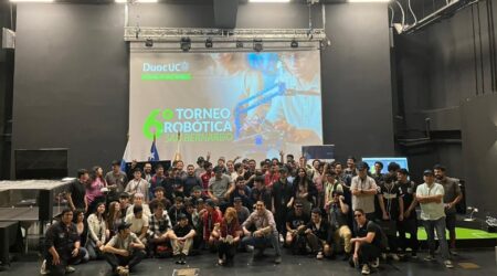 Participantes 6to torneo de robótica Duoc UC sede San Bernardo